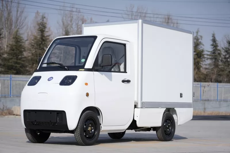 EEC MINI ไฟฟ้ารถยนต์ส่งอาหารกล่องอาหาร 3KW